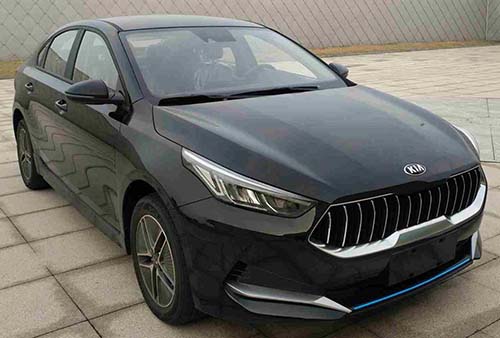 Kia K3 sighted – Chinese Cerato gets Maserati grille Image #938095