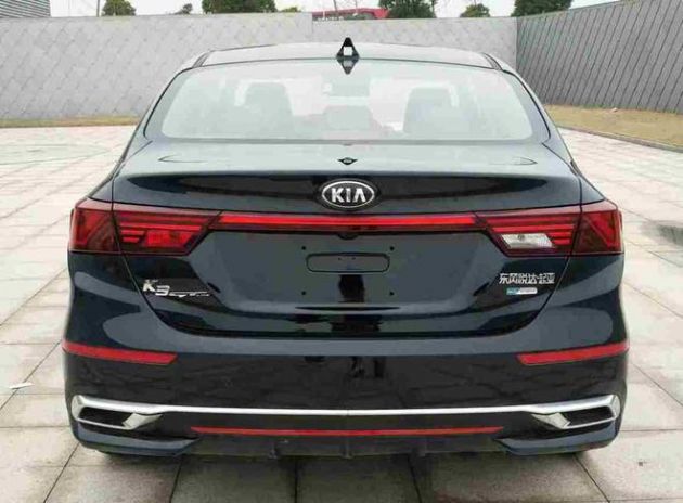 Kia K3 – Cerato pasaran China dengan gril Maserati