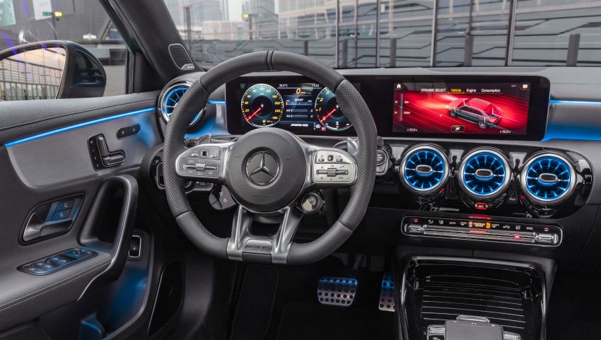 Mercedes-AMG A35 4Matic Sedan V177 didedahkan – 2.0L turbo, 306 hp/400 Nm, dengan ruang kargo 420L 939327