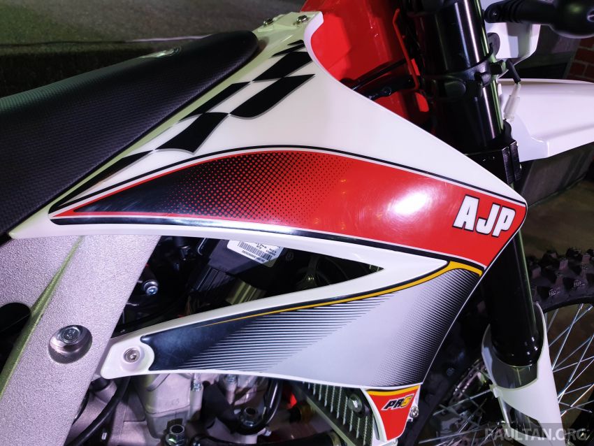 AJP Motos lancar empat model lasak untuk Malaysia 954617