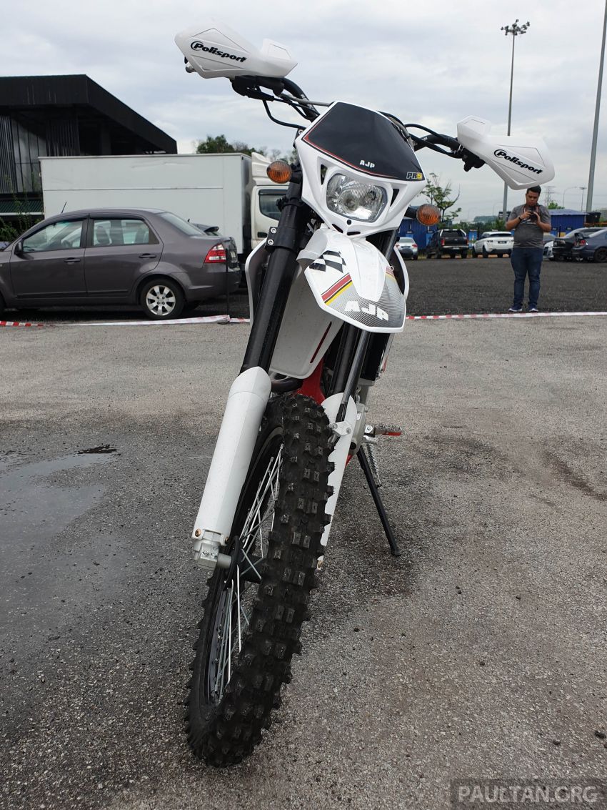 2019 AJP enduro motorcycles now in Malaysia – three 250 cc models, one 600 cc, from RM23k estimated 954703