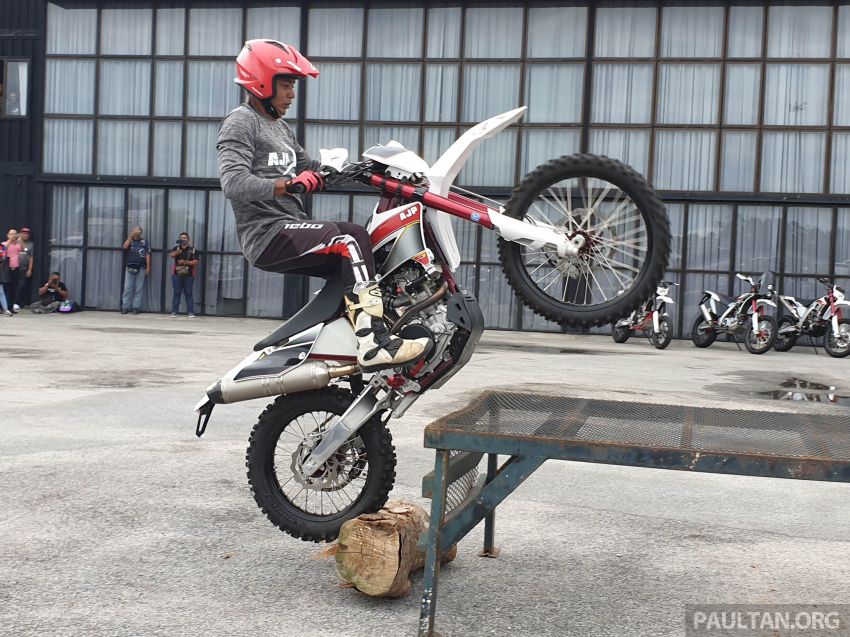2019 AJP enduro motorcycles now in Malaysia – three 250 cc models, one 600 cc, from RM23k estimated 954712