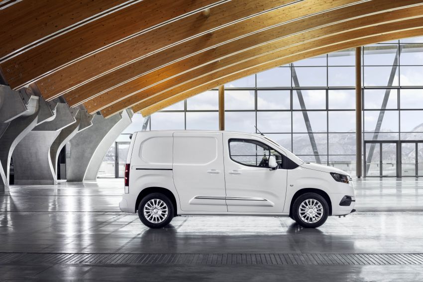 2019 Toyota Proace City unveiled – compact city van 954386
