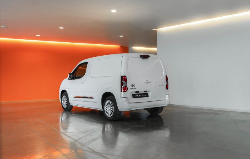 2019 Toyota Proace City unveiled – compact city van 954401