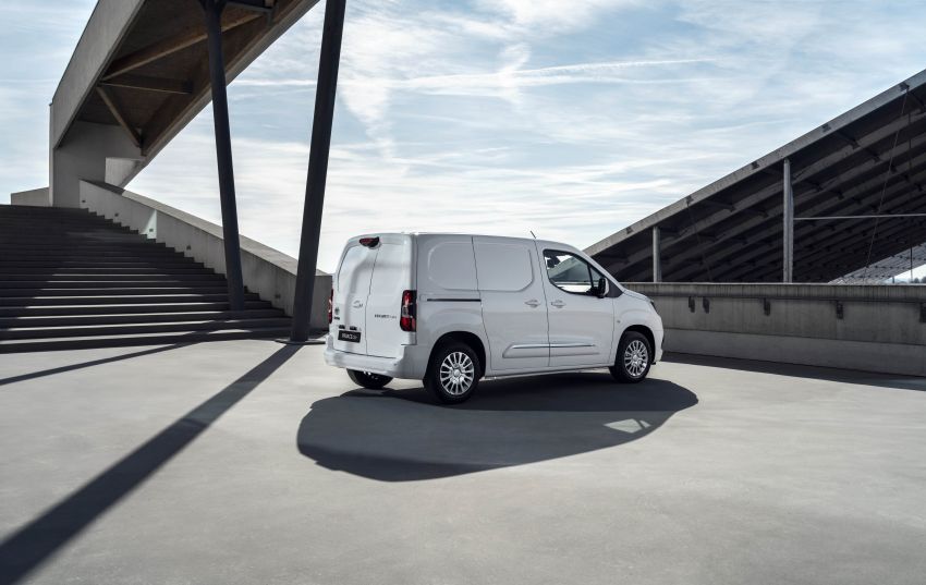 2019 Toyota Proace City unveiled – compact city van 954412