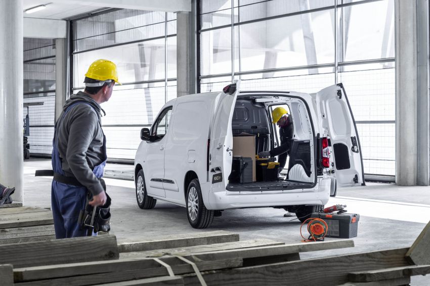 2019 Toyota Proace City unveiled – compact city van 954389