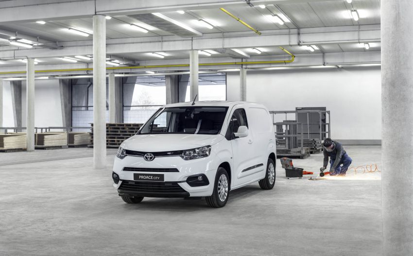 2019 Toyota Proace City unveiled – compact city van 954390