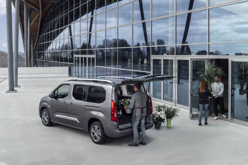 2019 Toyota Proace City unveiled – compact city van 954451