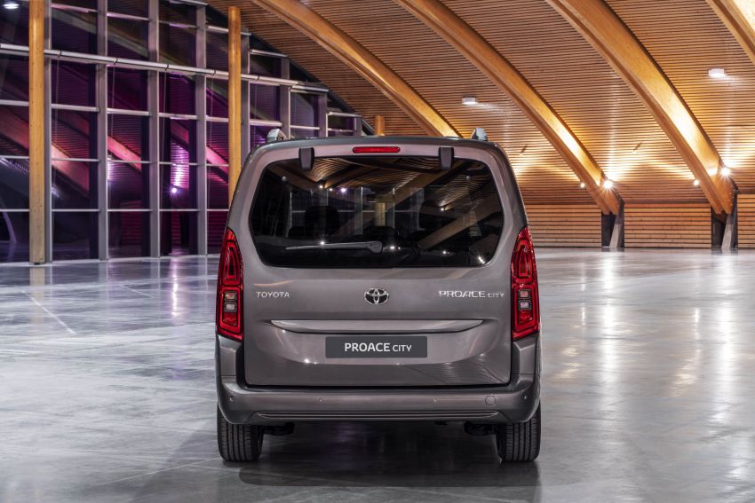 2019 Toyota Proace City unveiled – compact city van 954479
