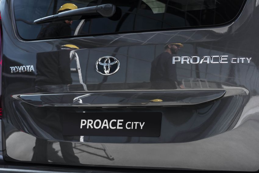 2019 Toyota Proace City unveiled – compact city van 954482