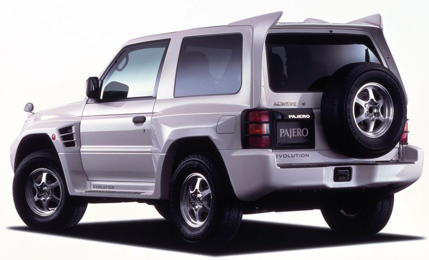 Mitsubishi Pajero Final Edition – rai produksi terakhir generasi keempat di Jepun, hanya 700 unit dihasilkan 953119