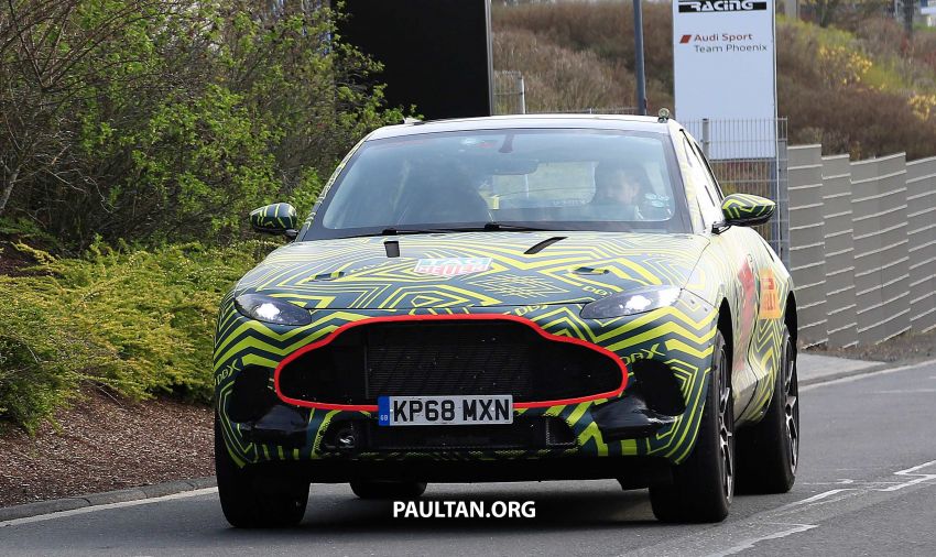 SPYSHOTS: Aston Martin DBX on test – interior seen 952972