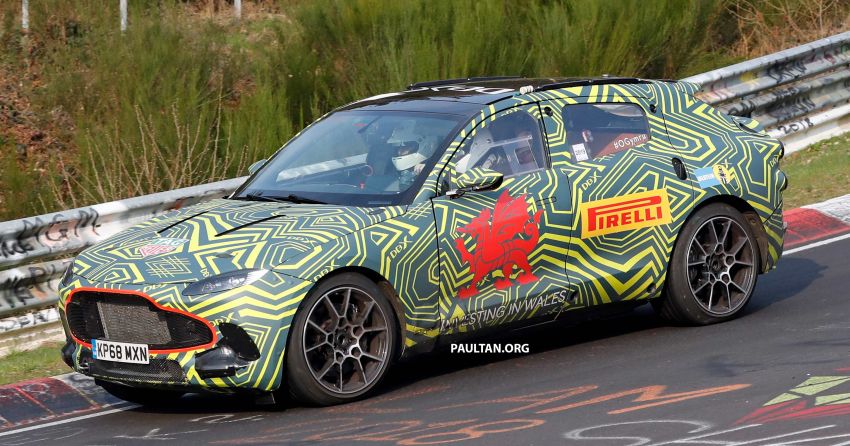 SPYSHOTS: Aston Martin DBX on test – interior seen 946810