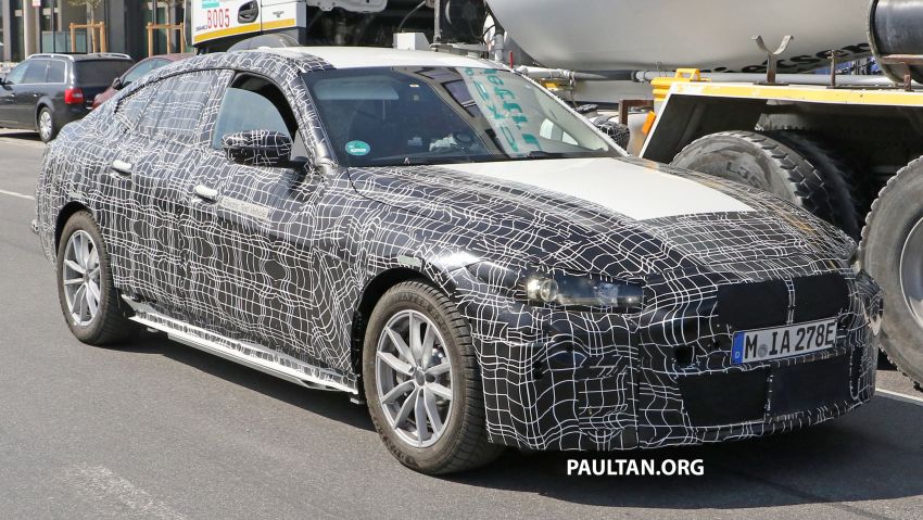 SPYSHOTS: BMW i4 electric sedan seen inside and out 954914