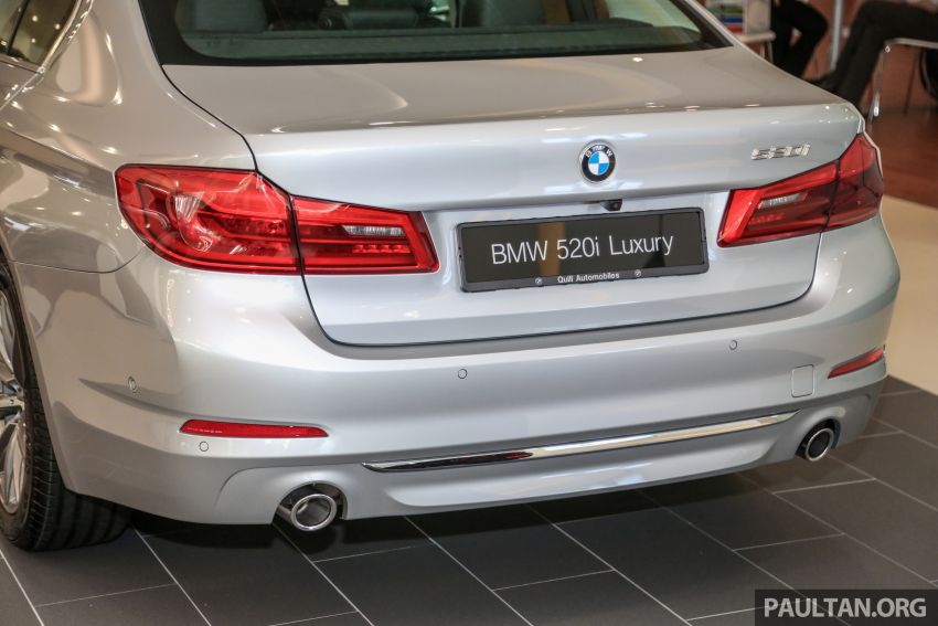 GALLERY: G30 BMW 520i Luxury and 530e M Sport 955235