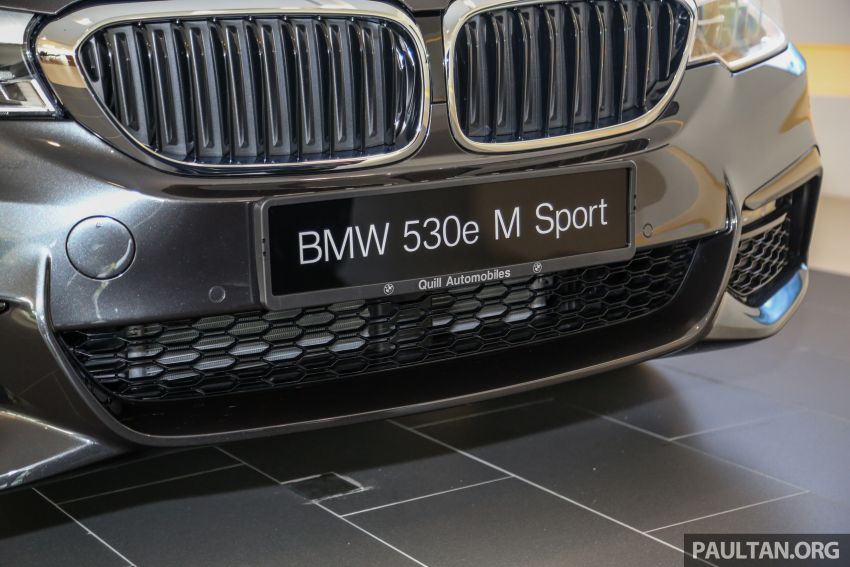 GALLERY: G30 BMW 520i Luxury and 530e M Sport 955293