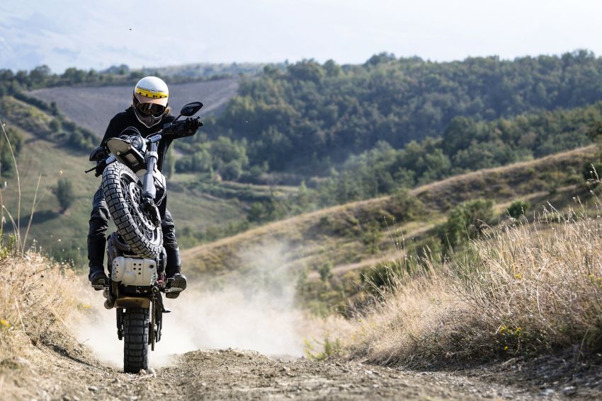 TUNGGANG UJI: Ducati Scrambler Icon dan Desert Sled 2019 – nikmati tunggangan cara anda sendiri 950266