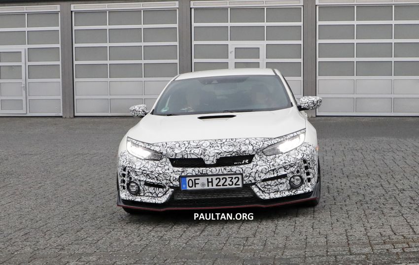 SPYSHOT: Honda Civic Type R <em>facelift</em> diuji di Nürburgring – tampil dengan tiga rupa berbeza 954161