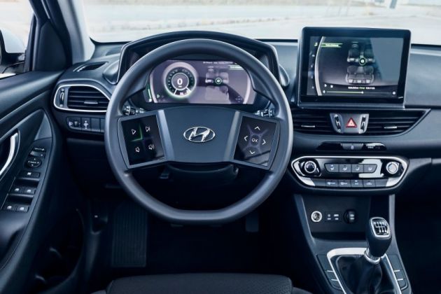 Hyundai uji prototaip stereng dengan dua skrin sentuh