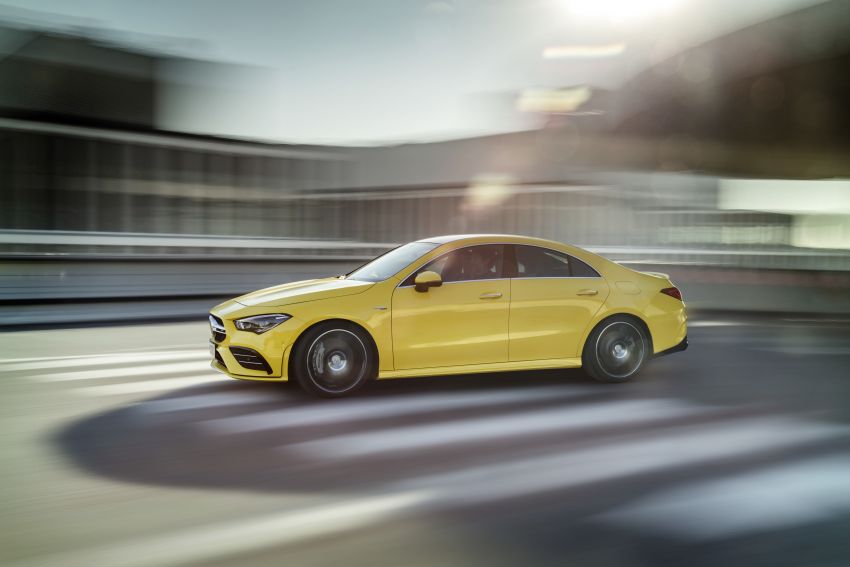 C118 Mercedes-AMG CLA35 4Matic debuts with 302 hp 944462