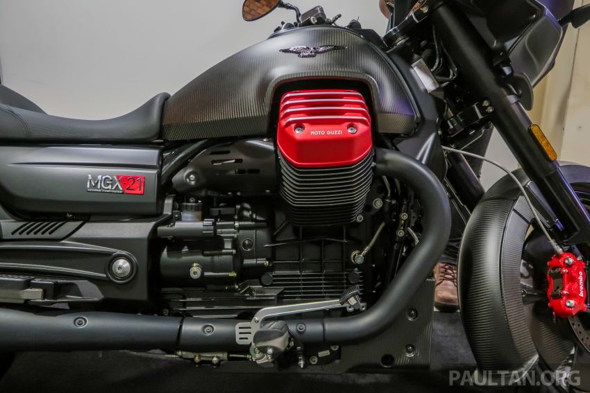 2019 Moto Guzzi MGX-21 in Malaysia – the “Flying Fortress” is priced at RM172,000 and by special order 944374