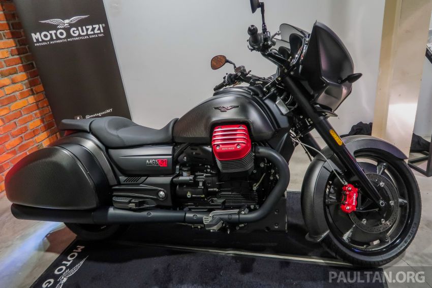 2019 Moto Guzzi MGX-21 in Malaysia – the “Flying Fortress” is priced at RM172,000 and by special order 944360