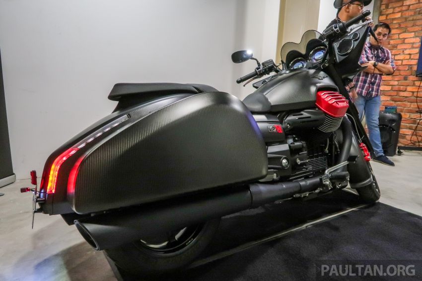 2019 Moto Guzzi MGX-21 in Malaysia – the “Flying Fortress” is priced at RM172,000 and by special order 944362