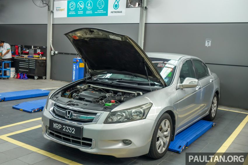 Petronas AutoExpert pertama dunia kini dilancarkan 951177