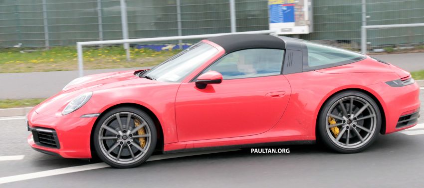 SPIED: 992-gen Porsche 911 Targa on road and ‘Ring 950986