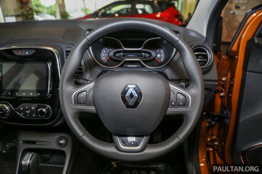 Renault Captur gets upgraded Euro 6 engine, new infotainment system, Captur+ Special Edition 955398
