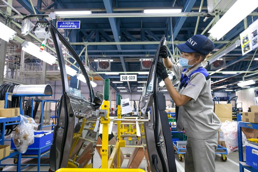 Tan Chong Subaru Automotive (Thailand) dilancarkan – hasilkan Subaru Forester baharu untuk Malaysia Image #952746