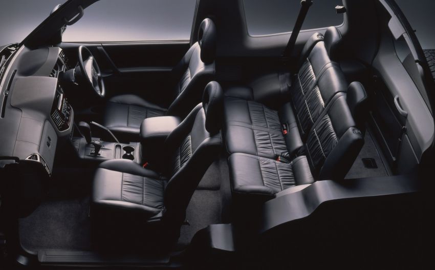 Mitsubishi Pajero Final Edition – rai produksi terakhir generasi keempat di Jepun, hanya 700 unit dihasilkan 953113