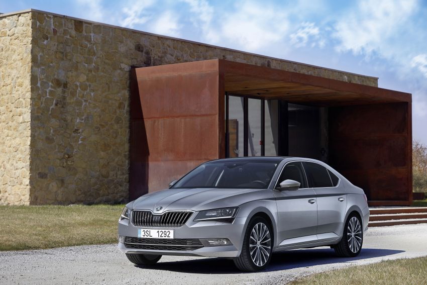 2019 Skoda Superb facelift revealed – updated styling; new Scout variant; plug-in hybrid powertrain option 963043