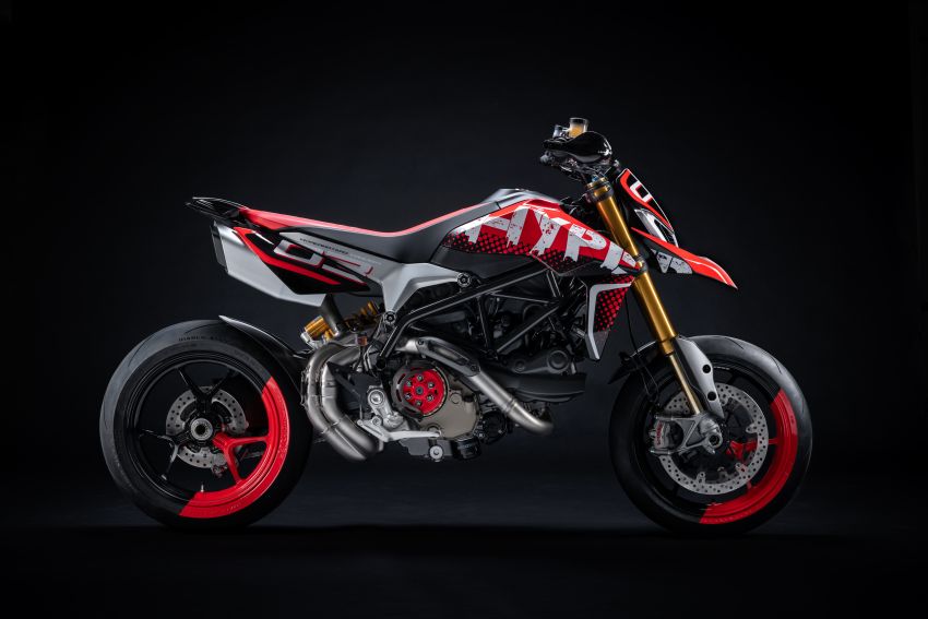 Ducati Hypermotard 950 Concept wins show prize 964058