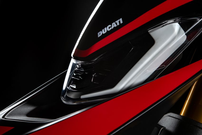 Ducati Hypermotard 950 Concept wins show prize 964062