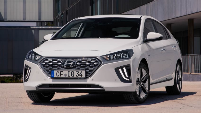 2019 Hyundai Ioniq facelift gets detailed – styling and equipment updates; EV version gains larger battery 956728