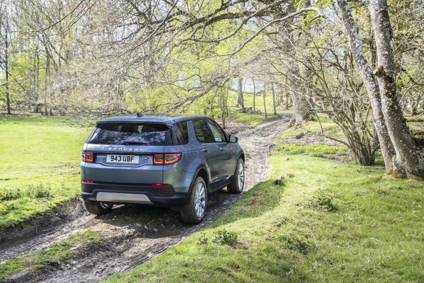 2020 Land Rover Discovery Sport unveiled – old looks hide new platform, technologies, mild hybrid engines 962125