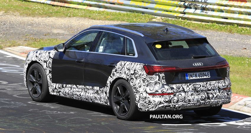 SPYSHOTS: Audi e-tron ‘quattro S’ spotted testing 966690