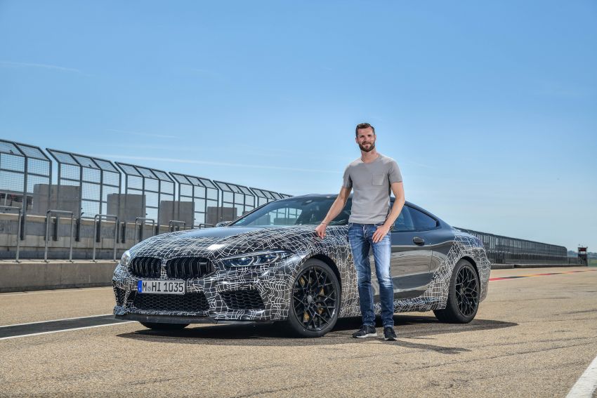 BMW M8 Coupe and Convertible will debut new display and control system – Setup and M Mode buttons 958321