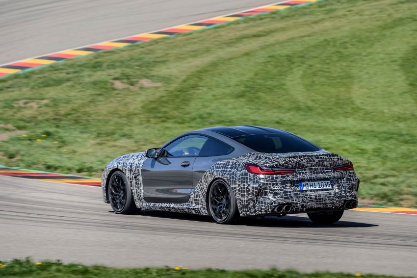 BMW M8 Coupe and Convertible will debut new display and control system – Setup and M Mode buttons 958325