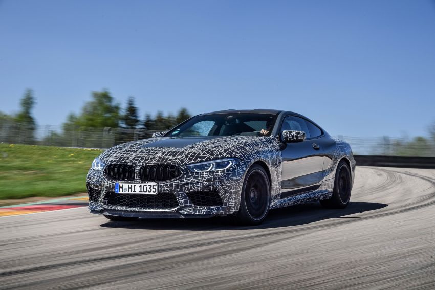 BMW M8 Coupe and Convertible will debut new display and control system – Setup and M Mode buttons 958345