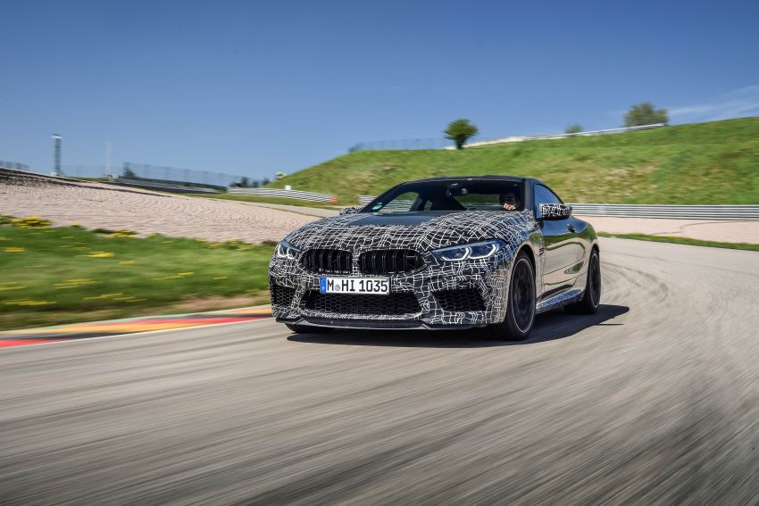 BMW M8 Coupe and Convertible will debut new display and control system – Setup and M Mode buttons 958348