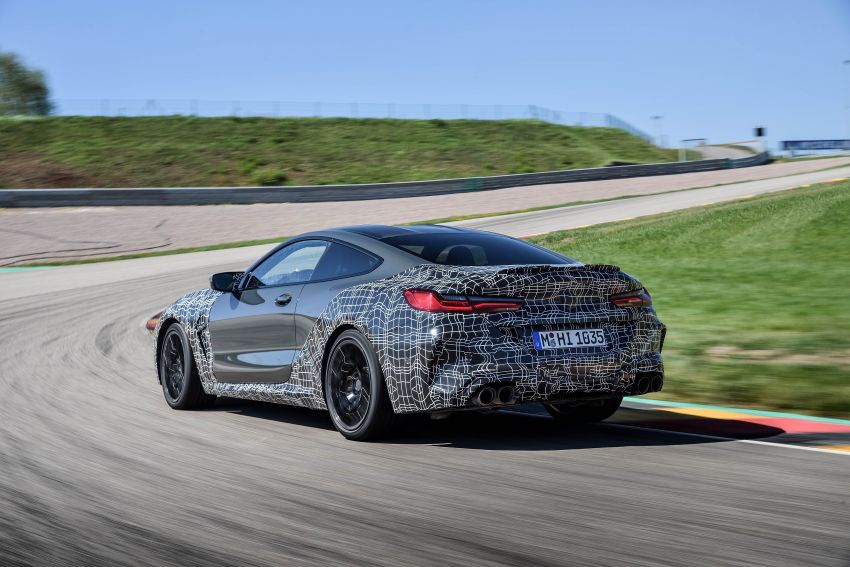 BMW M8 Coupe and Convertible will debut new display and control system – Setup and M Mode buttons 958352
