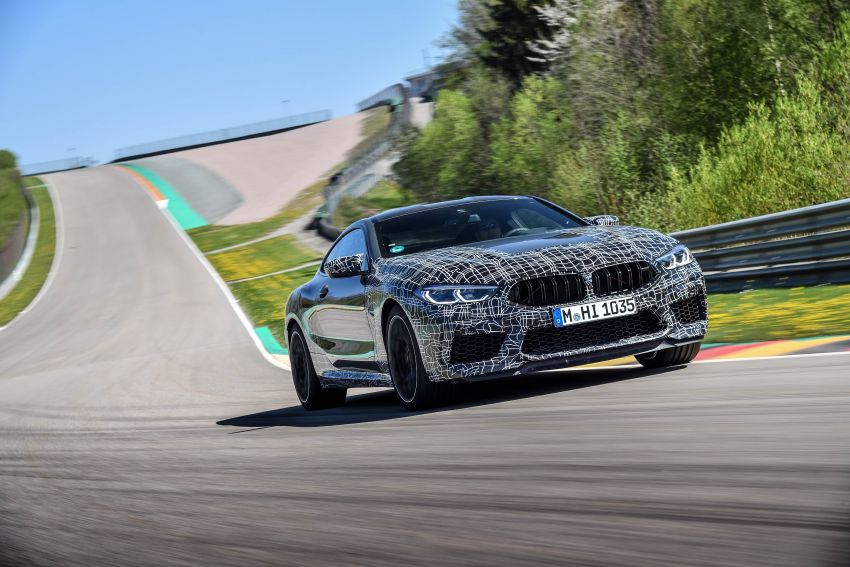 BMW M8 Coupe and Convertible will debut new display and control system – Setup and M Mode buttons 958355