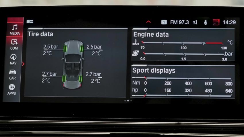 BMW M8 Coupe and Convertible will debut new display and control system – Setup and M Mode buttons 958378