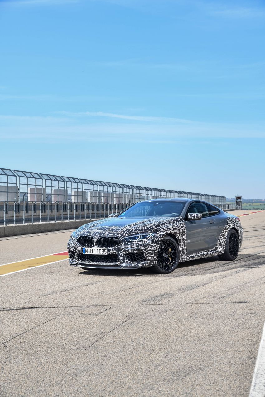 BMW M8 Coupe and Convertible will debut new display and control system – Setup and M Mode buttons 958315