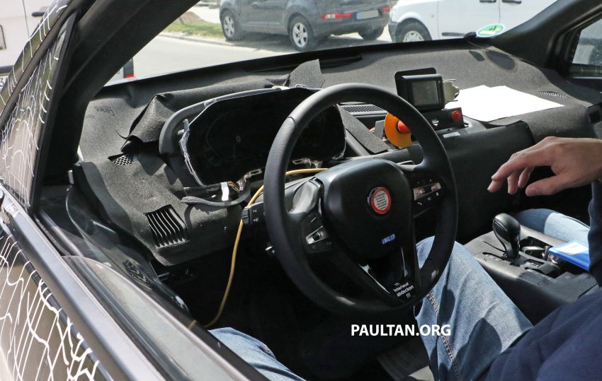 SPYSHOTS: BMW iNEXT spotted – interior revealed Image #958900