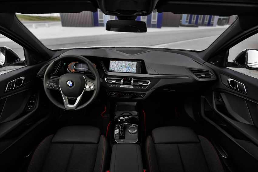 BMW 1 Series F40 didedahkan – model generasi baharu guna pacuan roda hadapan buat pertama kali 964093