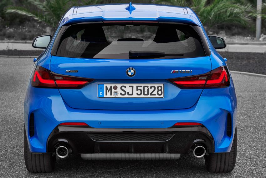 F40 BMW 1 Series makes its debut – third-gen is now front-wheel drive, gets range-topping M135i xDrive 963598