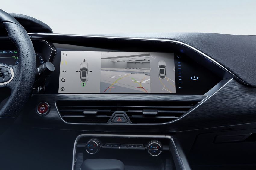 Geely Xingyue dilancar di China – SUV coupe FY11 datang dengan pilihan enjin 2.0L 235 hp, hibrid, PHEV 964472